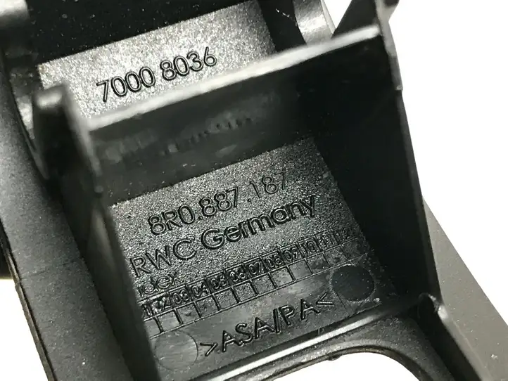Audi Q5 SQ5 (2008 - 2012) 8R0887187 Заглушка ISOFIX — фото 3