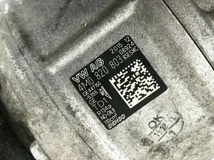 Audi A4 S4 B9 (2015 - 2019) 4M0820803 Компрессор (насос) кондиционера воздуха — фото 4