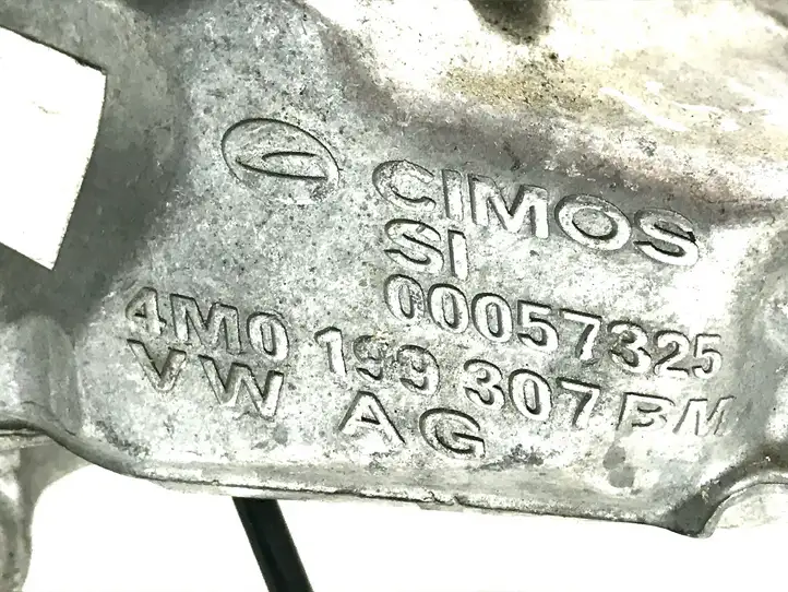 Audi A4 S4 B9 (2015 - 2019) 4M0199307BM Кронштейн двигателя — фото 4
