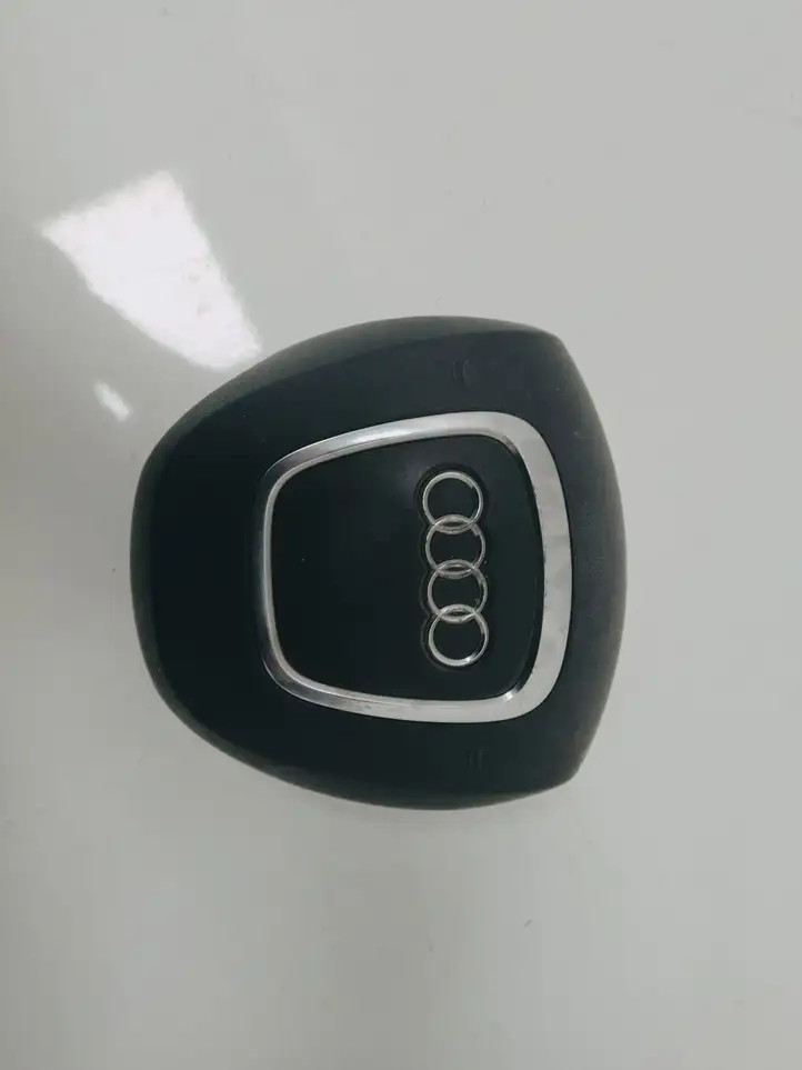 Audi A6 S6 C6 4F (2004 - 2008) 4F0880201AR Подушка безопасности руля — фото 1