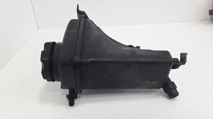 BMW 3 E90 E91 (2005 - 2012) 1713754302601 Расширительный бачок — фото 3