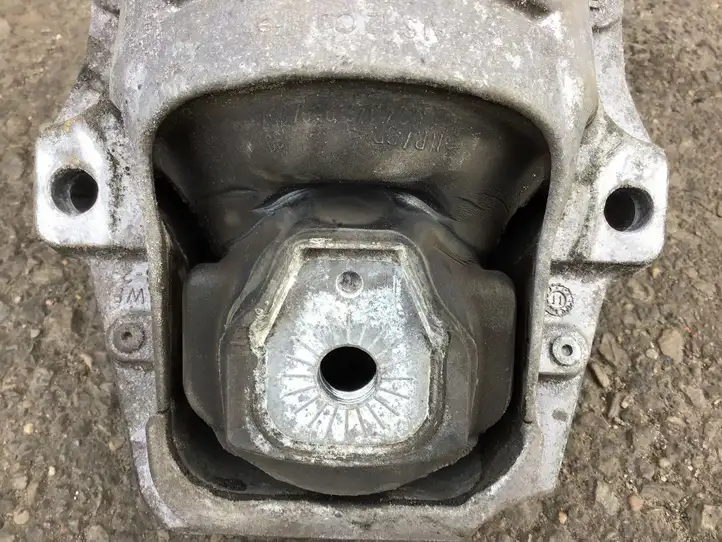 Audi A5 8T 8F (2011 - 2016) 8R0199381 Опора двигателя — фото 6