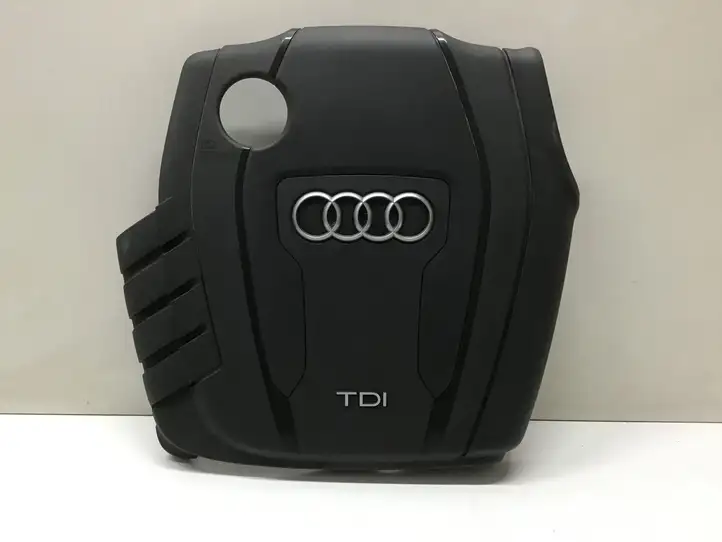 Audi A5 8T 8F (2011 - 2016) 03L103925AB Крышка двигателя декоративная — фото 1