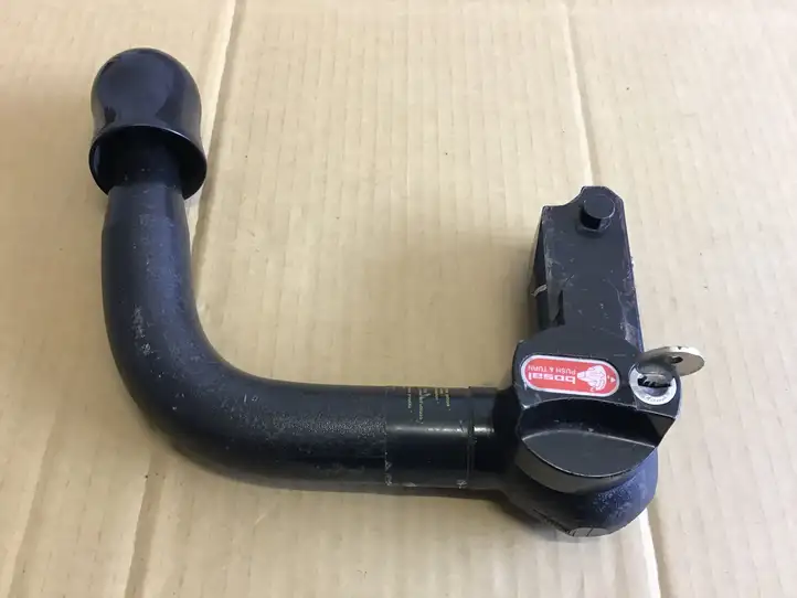 Land Rover Range Rover Sport L494 (2013 - 2017) OEM Съемный буксировочный крюк — фото 5