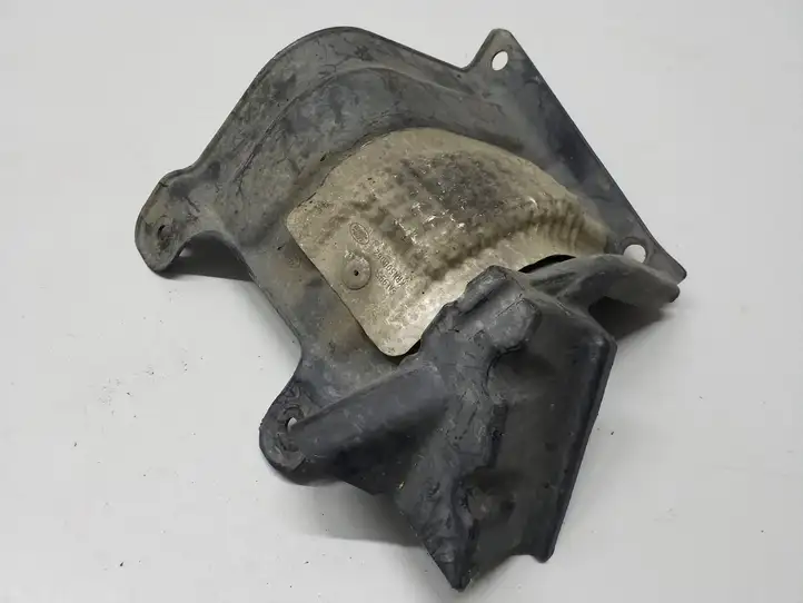 Land Rover Discovery 3 - LR3 (2004 - 2009) KRN500062 Защита двигателя — фото 1