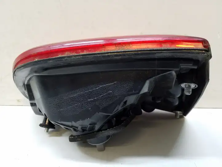 Peugeot 4007 (2007 - 2012) OEM Задний фонарь в крышке багажника — фото 2