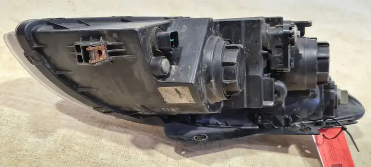 Kia Ceed (2015 - 2018) 921012RXXX Передняя фара — фото 2