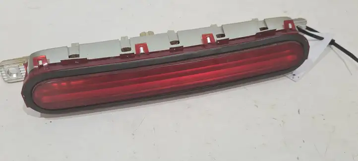 Toyota Corolla Verso AR10 (2004 - 2009) 815700F011 Дополнительный стоп фонарь — фото 1