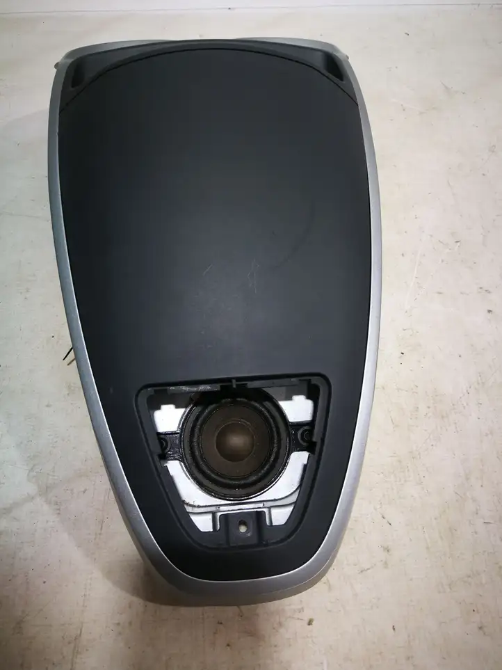 Opel Corsa D (2006 - 2010) 13284430 Центральный блок управления — фото 3