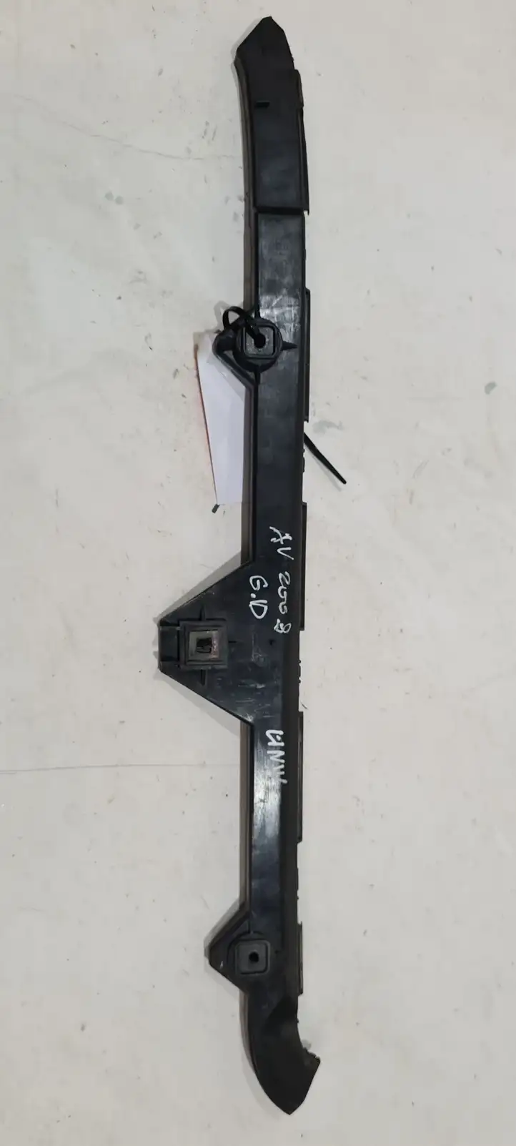 Toyota Avensis T250 (2006 - 2009) 5257505050 Кронштейн заднего бампера — фото 1