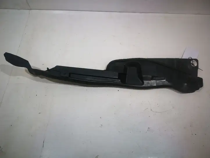 Toyota Corolla Verso AR10 (2004 - 2009) 538670F010 Прочие внешние детали — фото 2