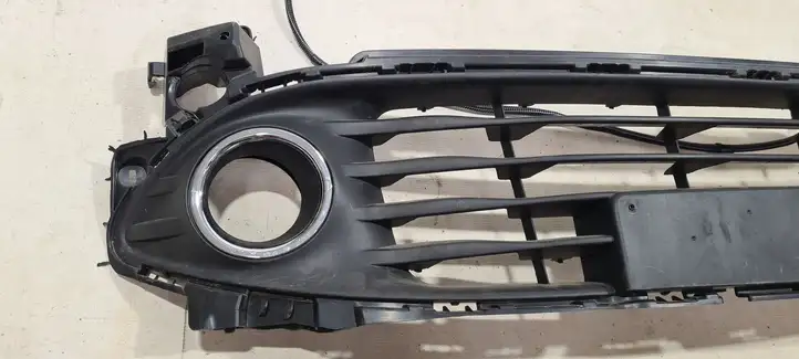 Renault Clio IV (2012 - 2019) 622542958R Нижняя решетка переднего бампера — фото 3