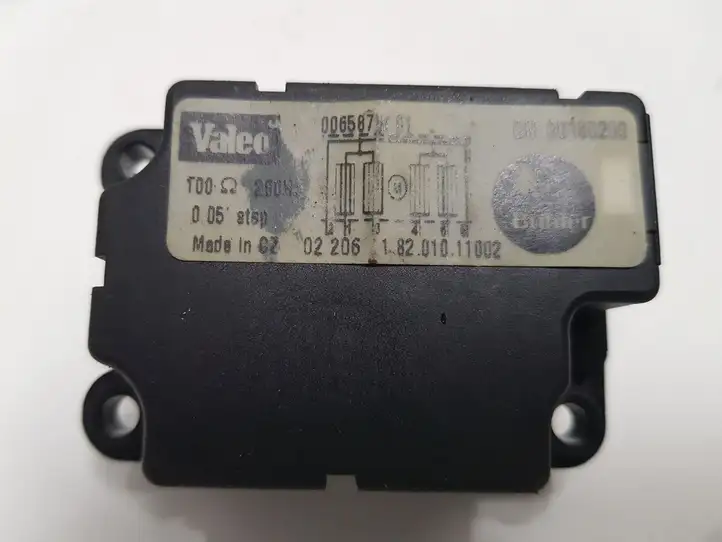 Opel Vectra C (2002 - 2005) 09180200 Двигатель задвижки потока воздуха — фото 1