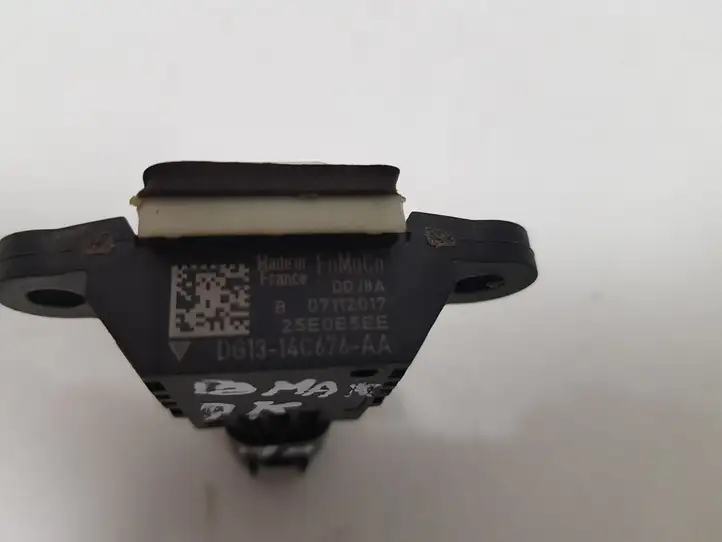 Ford B-MAX (2012 - 2018) DG1314C676AA Датчик удара SRS — фото 3