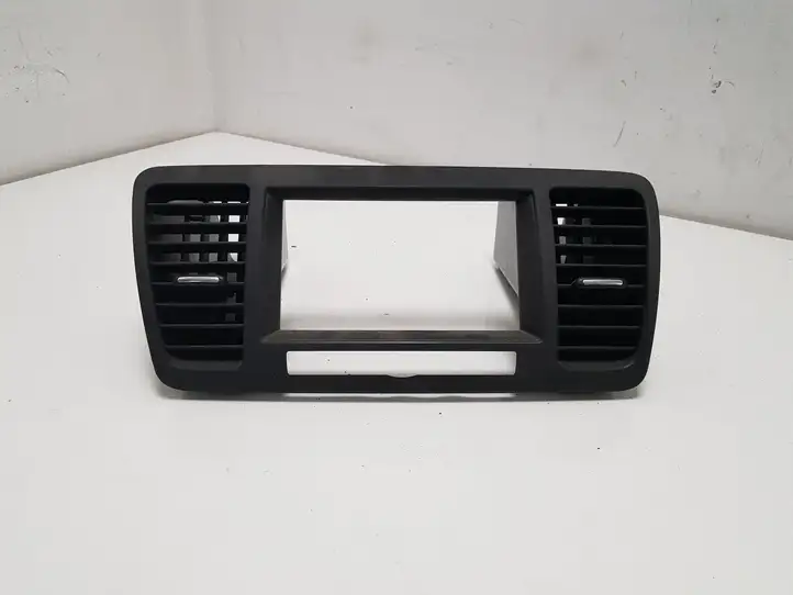 Subaru Outback (2003 - 2007) N050209D0337 Центральный воздушный дефлектор — фото 1