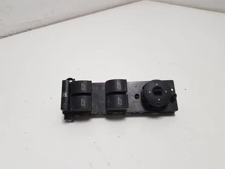 Ford S-MAX (2006 - 2010) 3M5T14A132AE Кнопка стеклоподъемников — фото 1