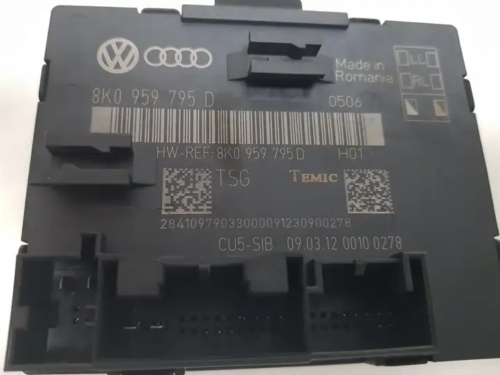Audi A4 S4 B8 8K (2011 - 2015) 8K0959795D Блок управления дверью — фото 3