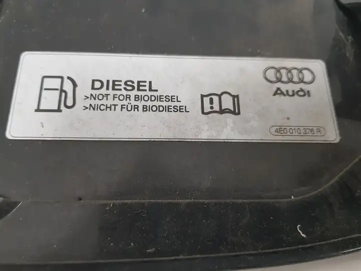 Audi A4 S4 B7 8E 8H (2004 - 2009) 4E0010376R Крышка топливного бака — фото 3