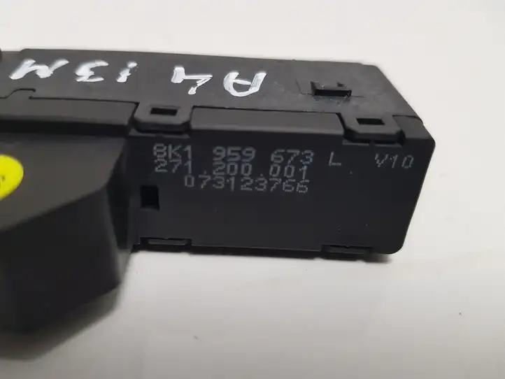 Audi A4 S4 B8 8K (2011 - 2015) 8K1959673L Другие включатели / ручки/ переключатели — фото 3