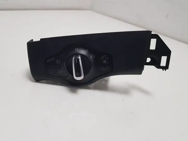 Audi A4 S4 B8 8K (2011 - 2015) 8K0941531AR Включатель фонарей — фото 1