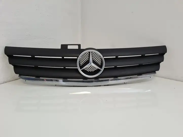 Mercedes-Benz A W169 (2004 - 2012) 1698800083 Передняя решетка — фото 1