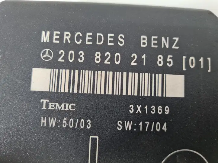 Mercedes-Benz C W203 (2000 - 2007) 2038202185 Блок управления дверью — фото 3