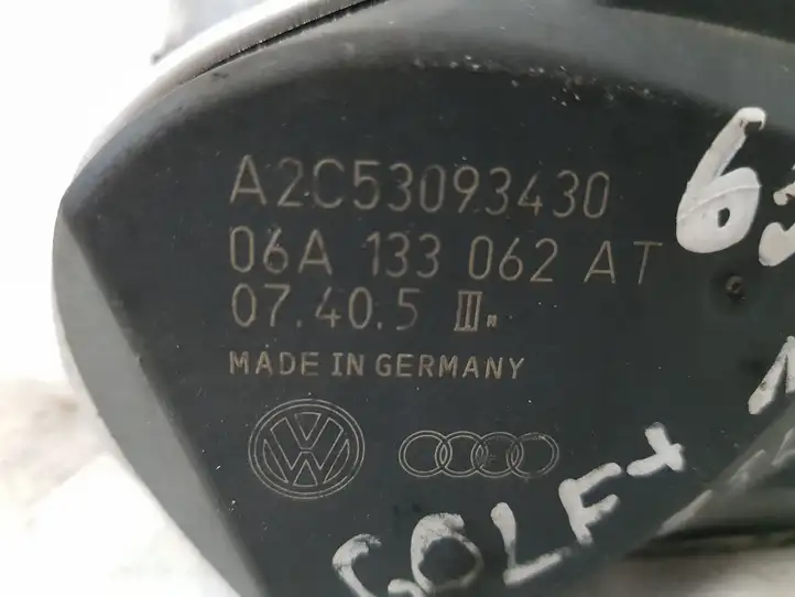 Volkswagen Golf Plus (2004 - 2008) 06A133062AT Дроссельная заслонка — фото 3