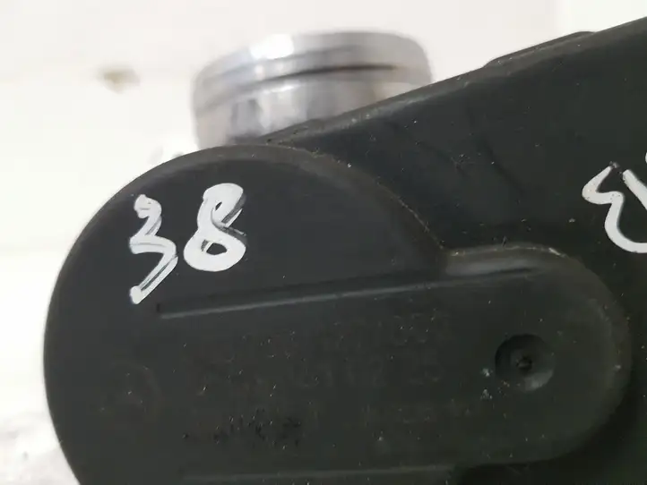 Mercedes-Benz A W168 (1997 - 2004) A1661410225 Дроссельная заслонка — фото 4