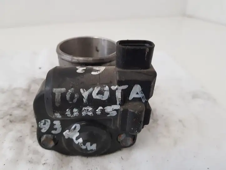 Toyota Auris 150 (2006 - 2012) 1923002010 Дроссельная заслонка — фото 2