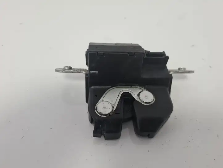 Opel Corsa D (2006 - 2010) 55701971 Замок крышки багажника — фото 1