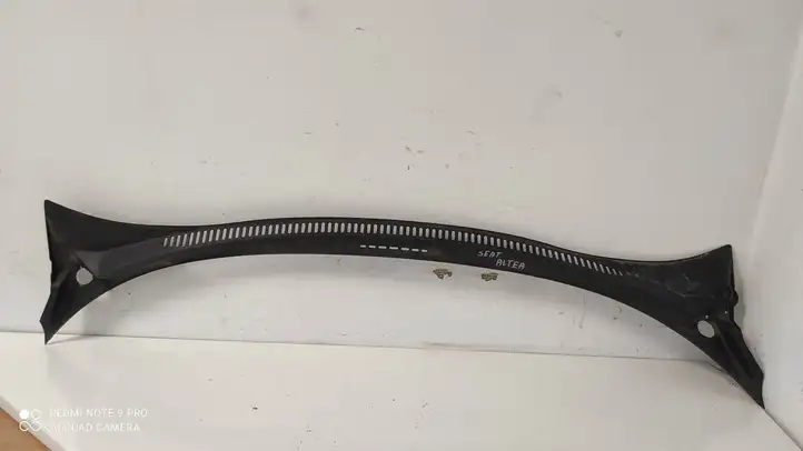 Seat Altea (2004 - 2009) 5P0853185C Жабо стеклоочистителей — фото 1