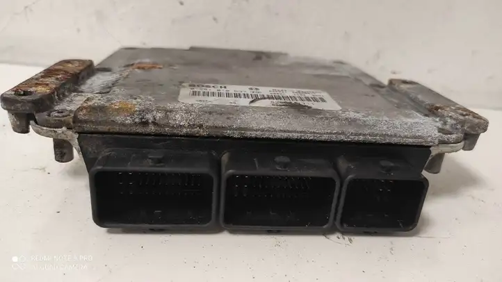 Renault Laguna II (2001 - 2005) 0281010637 Блок управления двигателем (ЭБУ) — фото 3