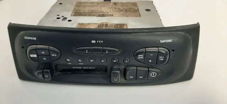 Renault Scenic I (1996 - 2003) 7700413538 Магнитола / мультимедийная система — фото 1