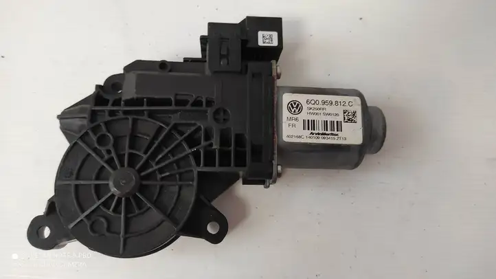 Skoda Fabia Mk2 (5J) (2007 - 2014) 6Q0959812C Стеклоподъемник задней двери — фото 1