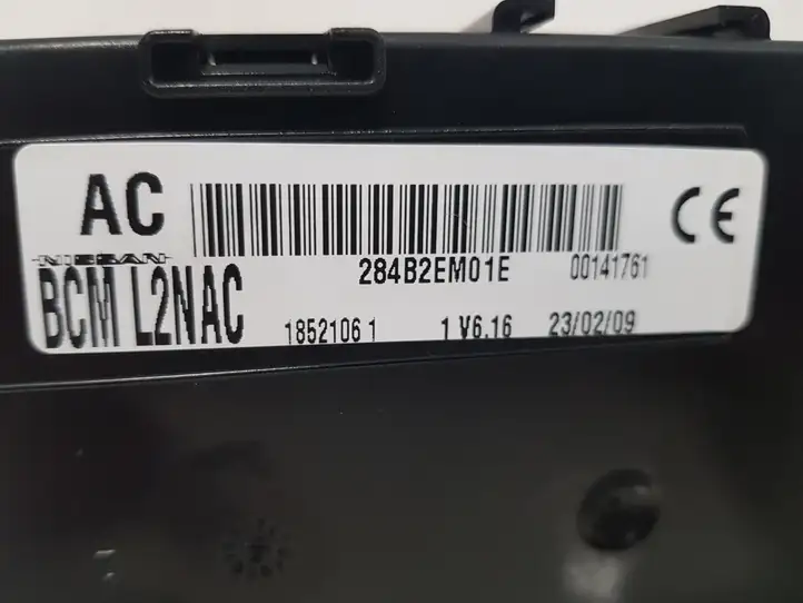 Nissan Micra (2008 - 2010) 284B2EM01E Модуль комфорта — фото 2