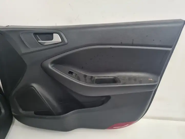 Hyundai i20 (GB IB) (2014 - 2018) 82370C8010 Обшивка передней двери — фото 16