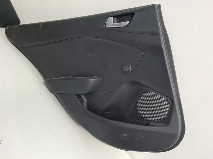 Hyundai i20 (GB IB) (2014 - 2018) 82370C8010 Обшивка передней двери — фото 17
