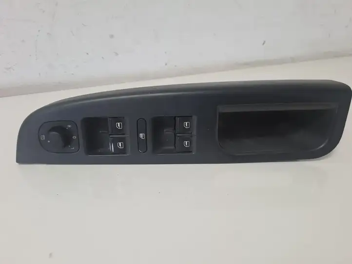 Volkswagen Golf V (2003 - 2009) 1K4959857B Блок кнопок стеклоподъемников — фото 1