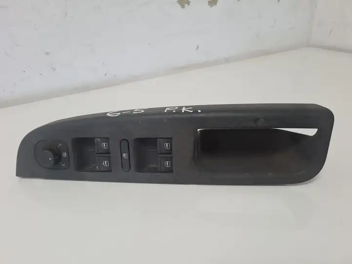 Volkswagen Golf V (2003 - 2009) 1K4959857 Блок кнопок стеклоподъемников — фото 1
