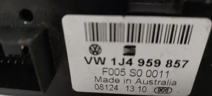 Volkswagen PASSAT B5.5 (2001 - 2005) VW1J4959857 Блок кнопок стеклоподъемников — фото 3