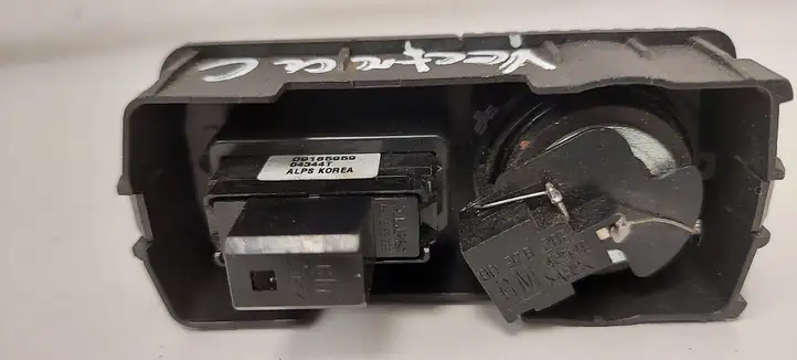 Opel Vectra C (2002 - 2005) 09185959 Кнопка стеклоподъемников — фото 2