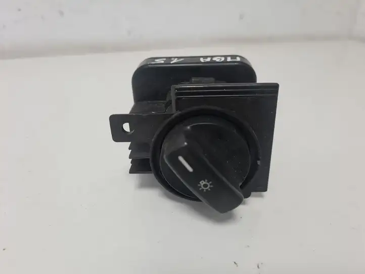 Mercedes-Benz A W169 (2004 - 2012) 1695452204 Включатель фонарей — фото 1
