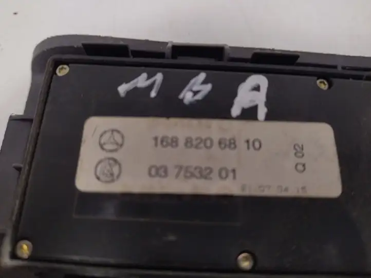Mercedes-Benz A W168 (1997 - 2004) 1688206810 Блок кнопок стеклоподъемников — фото 3