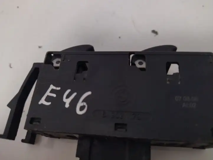 BMW 3 E46 (1998 - 2005) 6902179 Кнопка стеклоподъемников — фото 2