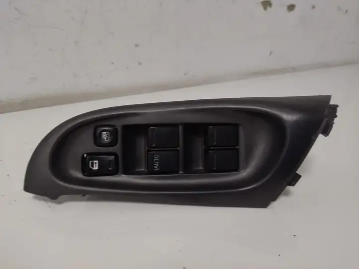 Nissan Almera N16 (2000 - 2010) 80961 Блок кнопок стеклоподъемников — фото 1