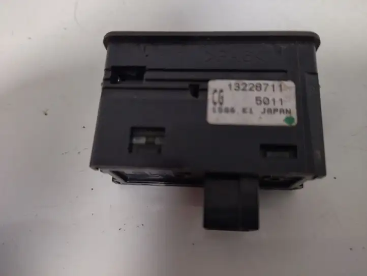 Opel Zafira B (2008 - 2014) 13228711 Блок кнопок стеклоподъемников — фото 2