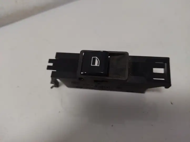 BMW 3 E46 (1998 - 2005) 61318381510 Кнопка стеклоподъемников — фото 1