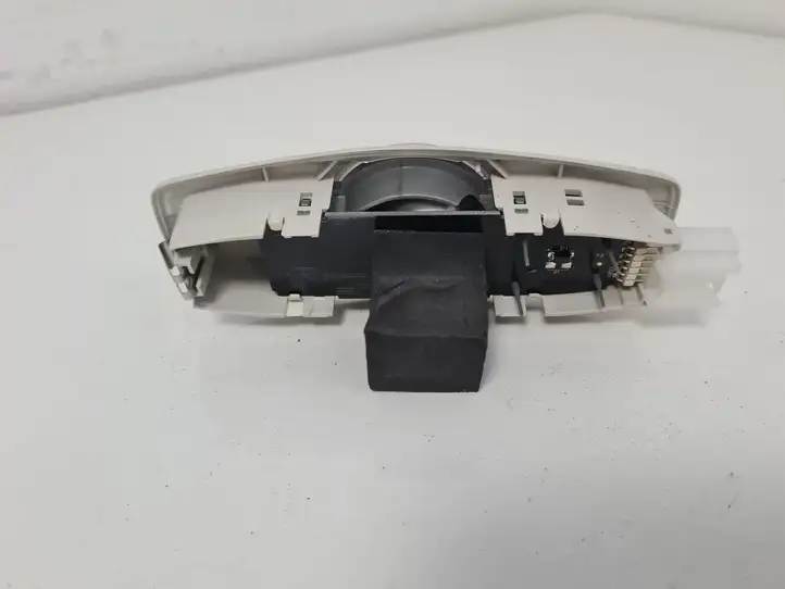 Ford Kuga II (2013 - 2019) CJ5A13K767BG3AM1 Задняя подсветка — фото 2