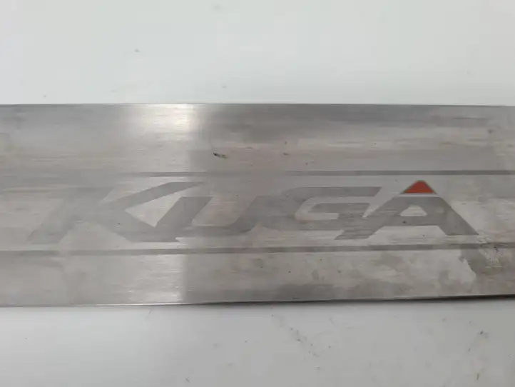 Ford Kuga II (2013 - 2019) CV4JS13200AA Внутренняя отделка переднего порога — фото 1