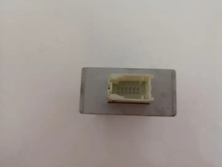 BMW X3 E83 (2003 - 2010) 3243340417102 Модуль комфорта — фото 2